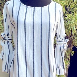 Lucky Brand White Denim with Blue Stripe Top